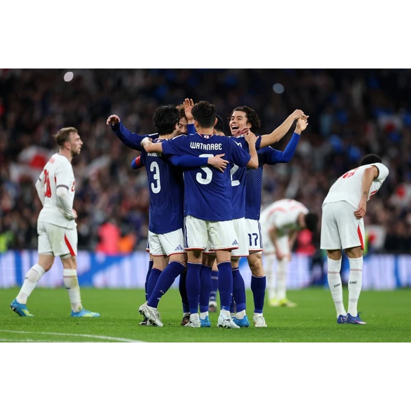 乐竞体育 APP